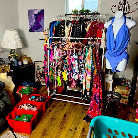 Random Pull Outs - Picture 1 of 2